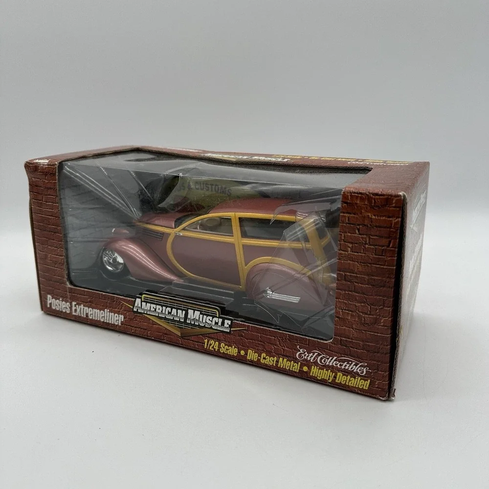 Vintage ERTL 1999 American Muscle 32083 Posies Extremeliner 1:24 Die Cast Car